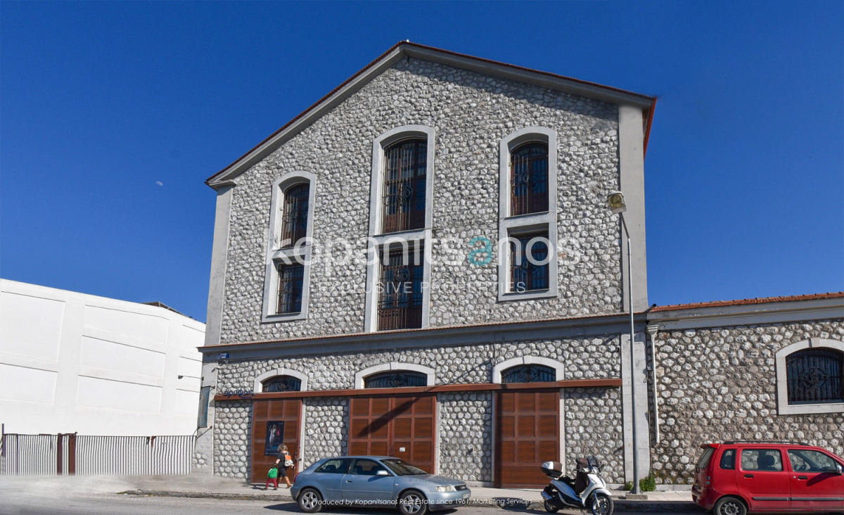 property-img